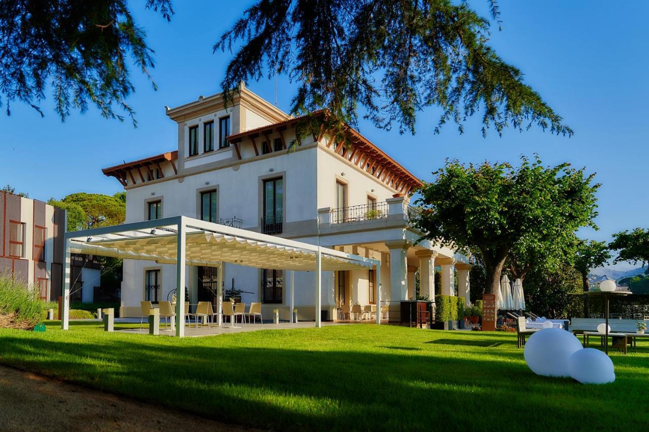 Hotel Arrey Alella Esterno foto