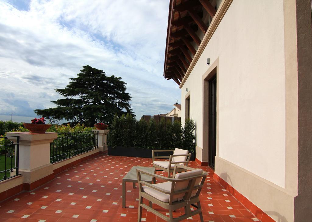 Hotel Arrey Alella Esterno foto
